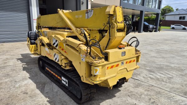 Maeda MC405C Mini Crawler Crane - Image 6