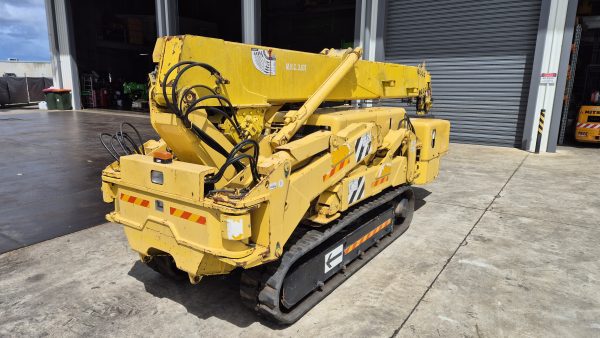 Maeda MC405C Mini Crawler Crane - Image 3